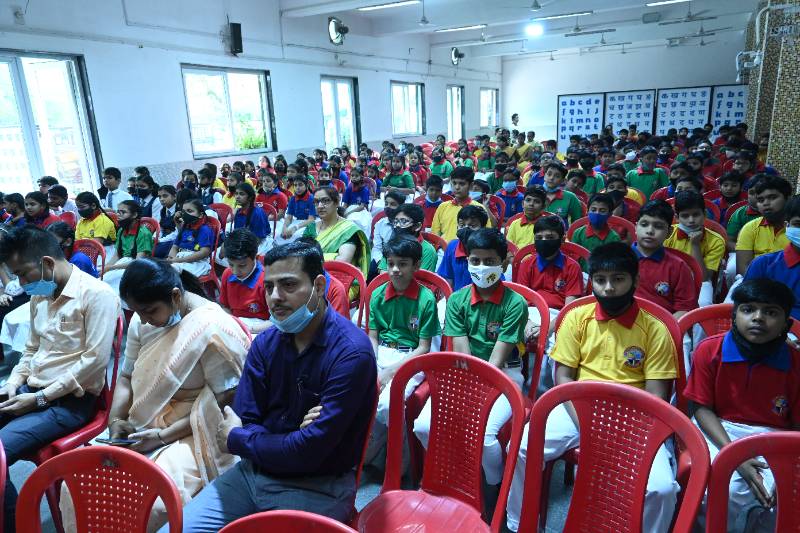 Activity extra image