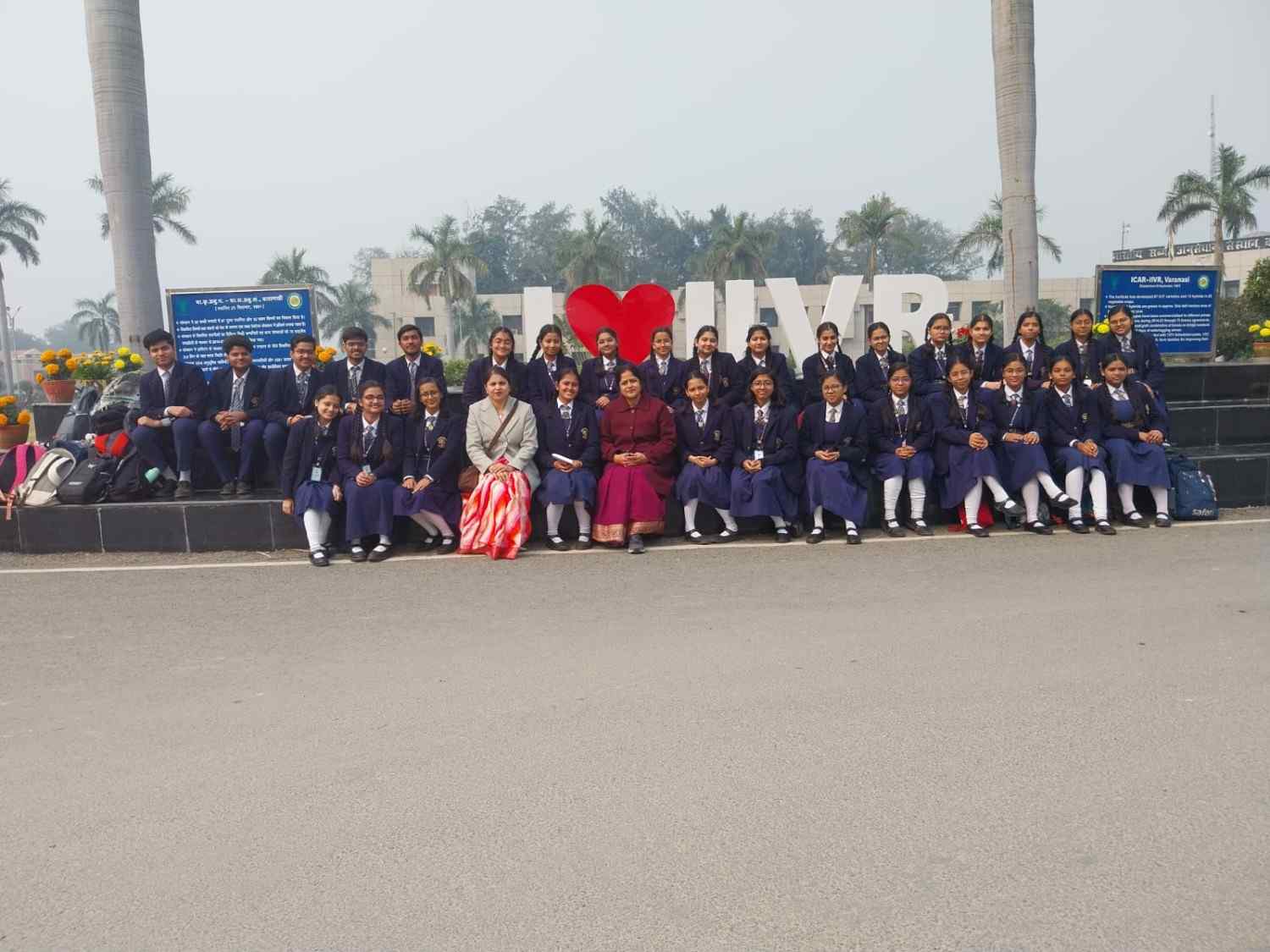 Best school in Varanasi Sigra ICSE students